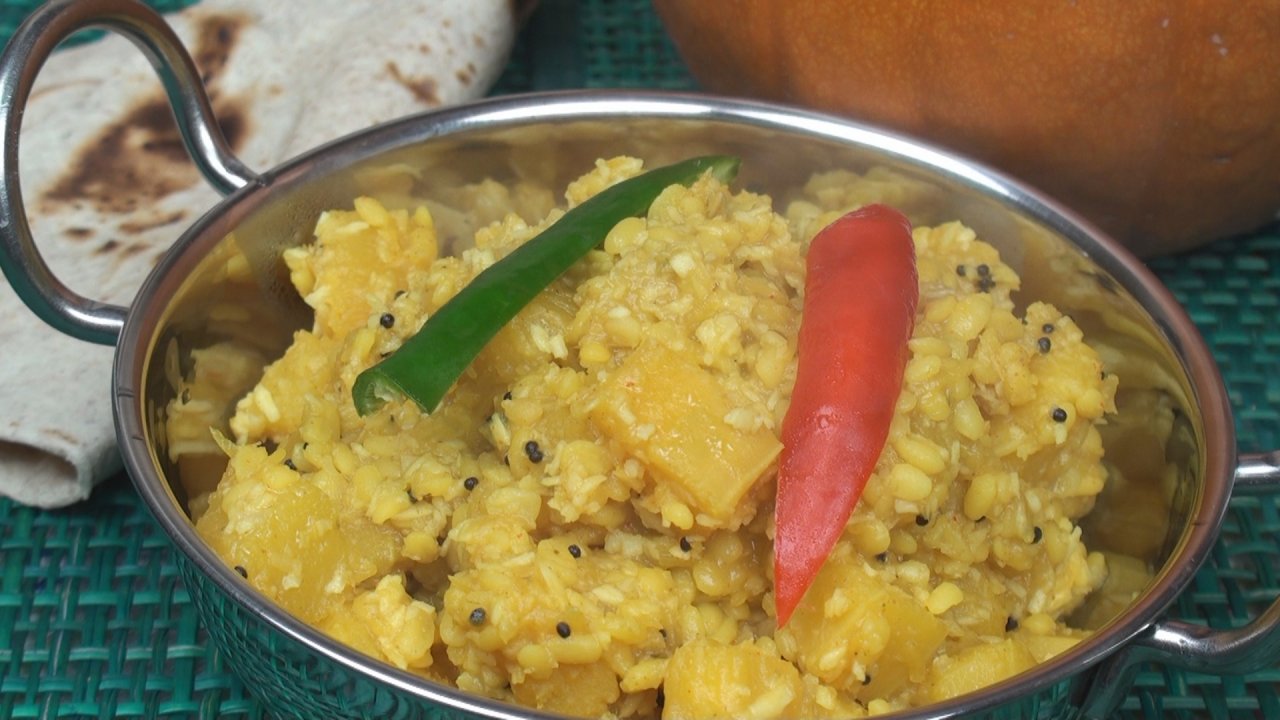 Pumpkin Curry Recipe / Koottu (South Indian)